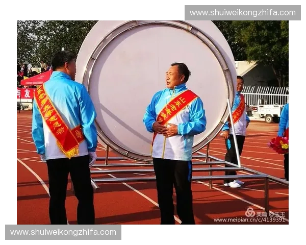 赛事志愿者：奉献与成长并行的幕后英雄助力体育盛事成功举办